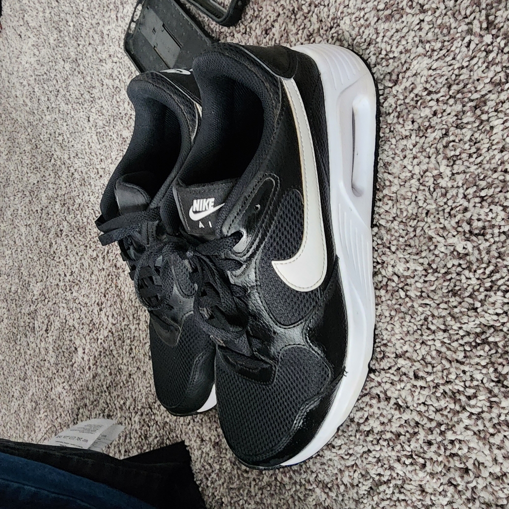 Nike Black and White Sneakers